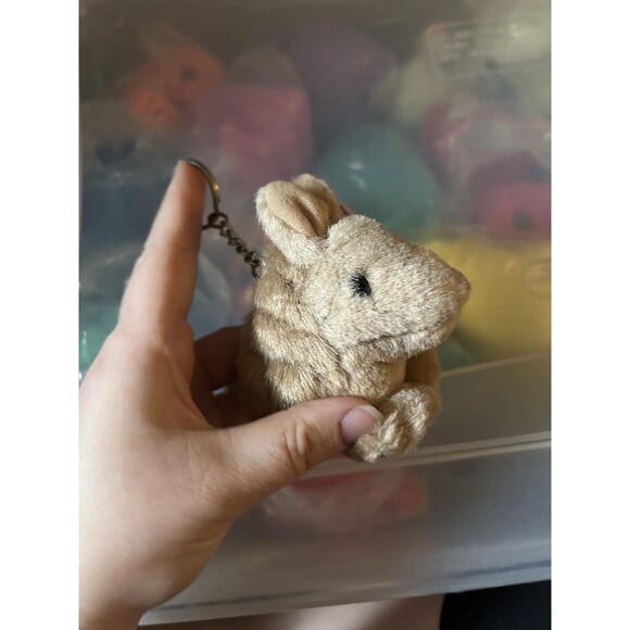 NWT Vintage Swibco Puffkins 1998 Armour the Armadillo Key Chain - Picture 2 of 3